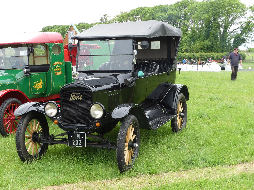 2016 Country Life Ex27